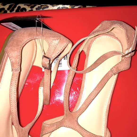 New Forever 21 flats - Picture 2 of 3